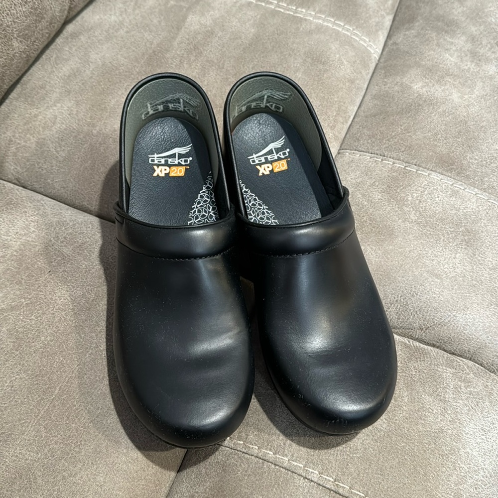 Dansko XP 2.0 clog